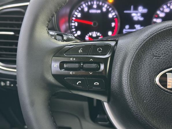 Kia Rio IV с пробегом 2018 года, цена 1 465 000 рублей, 116327 км, седан, Автокод Объявления
