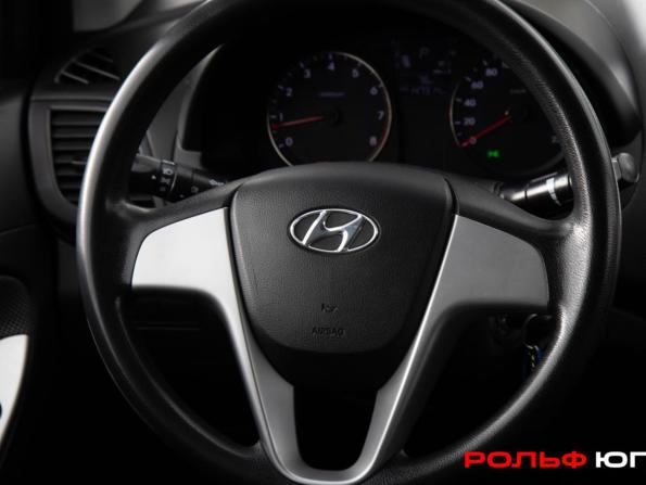 Hyundai Solaris I с пробегом 2011 года, цена 698 000 рублей, 147313 км, седан, Автокод Объявления