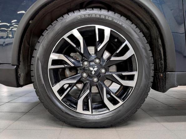 Mitsubishi Outlander III Рестайлинг 3 с пробегом 2021 года, цена 2 450 000 рублей, 90500 км, внедорожник, Автокод Объявления