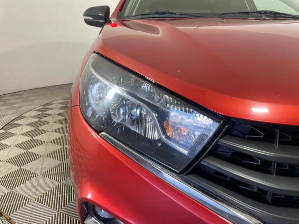 Lada (ВАЗ) Vesta I с пробегом 2018 года, цена 895 000 рублей, 104990 км, седан, Автокод Объявления