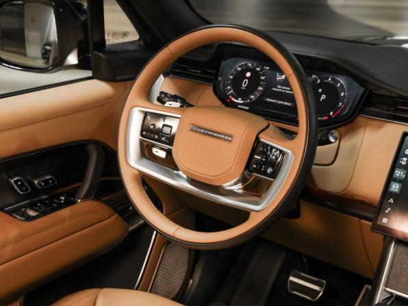 Land Rover Range Rover V с пробегом 2025 года, цена 23 000 000 рублей, 1500 км, внедорожник, Автокод Объявления