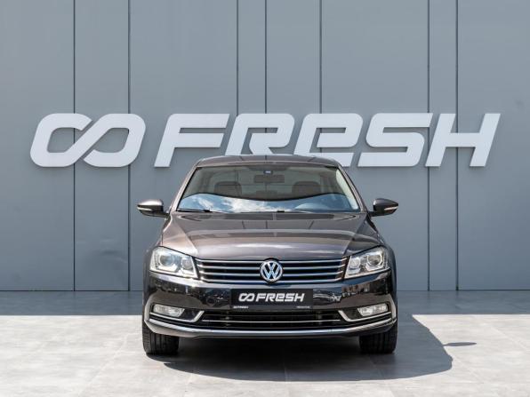 Volkswagen Passat B7 с пробегом 2011 года, цена 1 370 000 рублей, 254461 км, седан, Автокод Объявления
