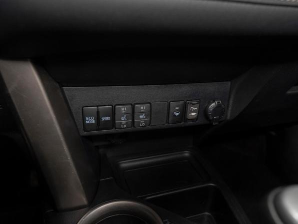 Toyota RAV4 IV (XA40) с пробегом 2013 года, цена 1 695 000 рублей, 214207 км, внедорожник, Автокод Объявления
