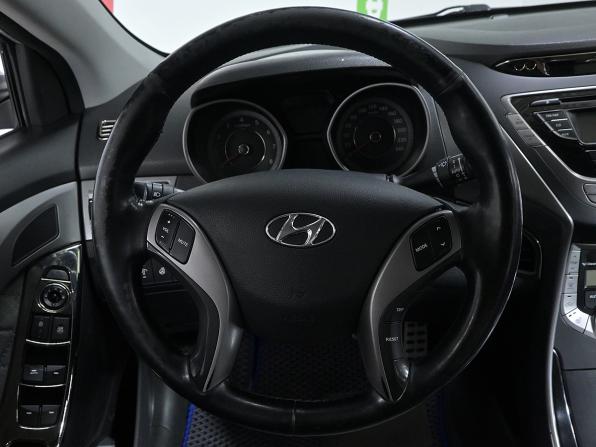 Hyundai Elantra V (MD) с пробегом 2012 года, цена 730 000 рублей, 348500 км, седан, Автокод Объявления