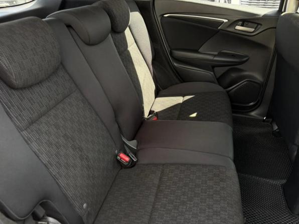 Honda Fit III с пробегом 2014 года, цена 979 000 рублей, 139921 км, хэтчбек, Автокод Объявления