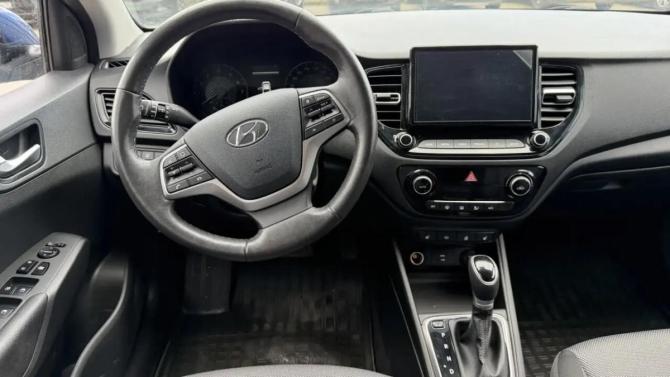 Hyundai Solaris II Рестайлинг с пробегом 2021 года, цена 1 584 000 рублей, 104243 км, седан, Автокод Объявления