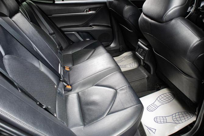 Toyota Camry VIII (XV70) Рестайлинг с пробегом 2021 года, цена 2 599 000 рублей, 182721 км, седан, Автокод Объявления