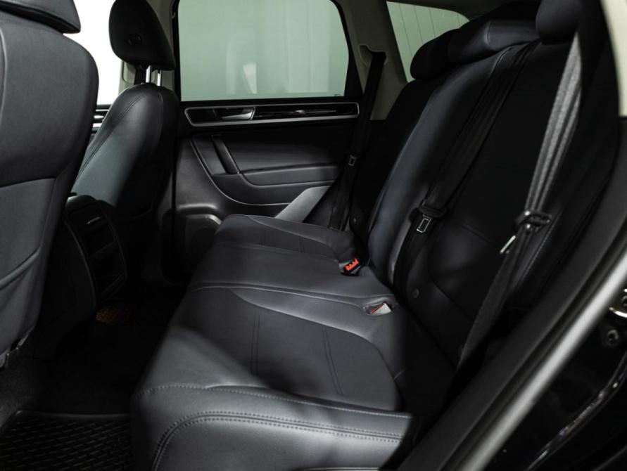 Volkswagen Touareg II Рестайлинг Санкт-Петербург  - изображение 10