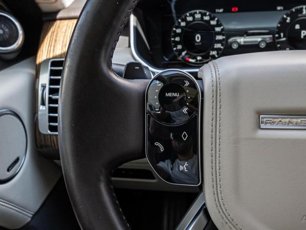 Land Rover Range Rover IV Рестайлинг с пробегом 2018 года, цена 5 245 000 рублей, 217364 км, внедорожник, Автокод Объявления