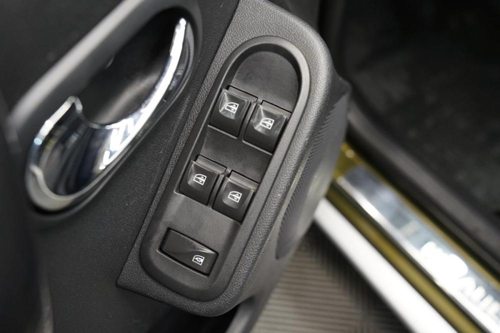 Renault Duster I Рестайлинг Крым  - изображение 9