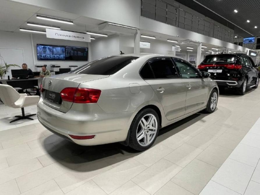 Volkswagen Jetta VI Серпухов  - изображение 7