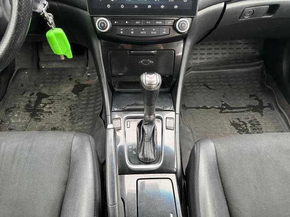 Honda Accord VII Рестайлинг с пробегом 2007 года, цена 919 000 рублей, 245765 км, седан, Автокод Объявления