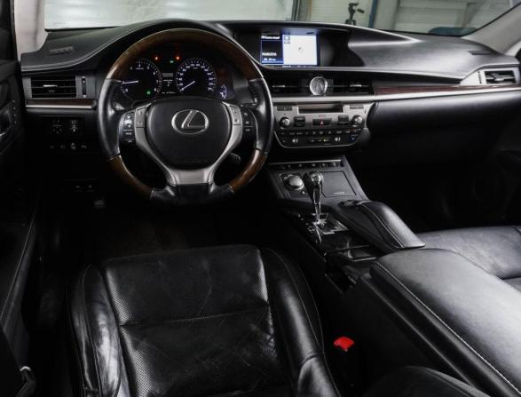 Lexus ES VI с пробегом 2013 года, цена 1 570 000 рублей, 412356 км, седан, Автокод Объявления