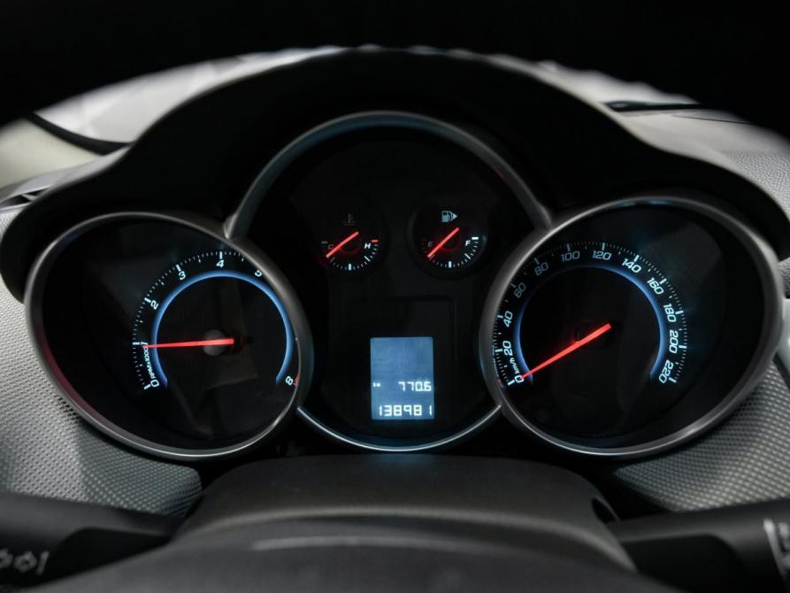 Chevrolet Cruze I Ульяновск  - изображение 15