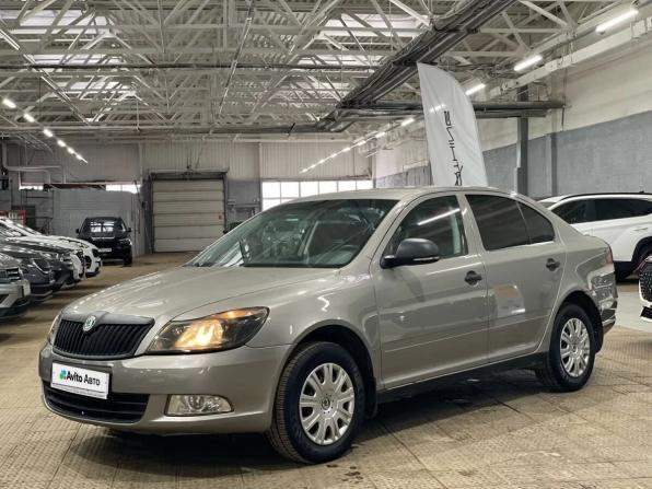 Skoda Octavia II (A5) Рестайлинг с пробегом 2012 года, цена 550 000 рублей, 180241 км, лифтбек, Автокод Объявления