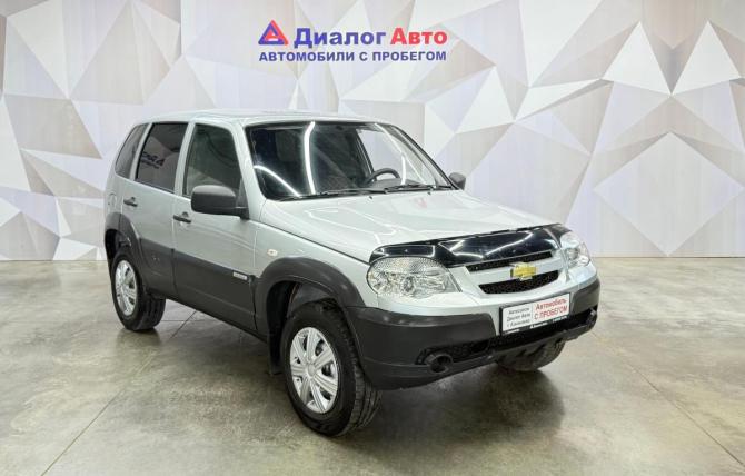 Chevrolet Niva I Рестайлинг с пробегом 2017 года, цена 570 000 рублей, 122459 км, внедорожник, Автокод Объявления