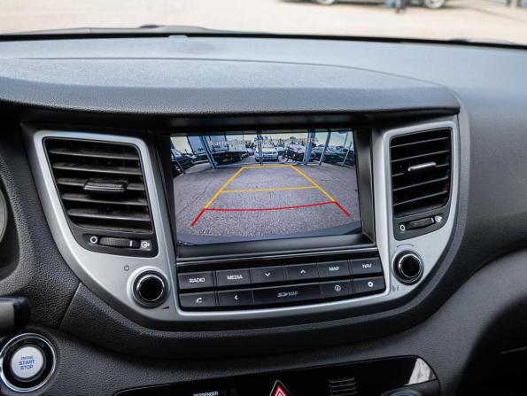 Hyundai Tucson III с пробегом 2016 года, цена 1 800 000 рублей, 131510 км, внедорожник, Автокод Объявления