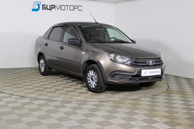 Lada (ВАЗ) Granta I Рестайлинг с пробегом 2019 года, цена 479 990 рублей, 96207 км, седан, Автокод Объявления