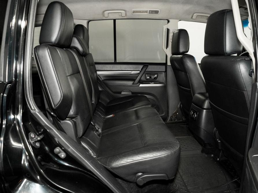 Mitsubishi Pajero IV Рестайлинг 1 Иркутск  - изображение 7