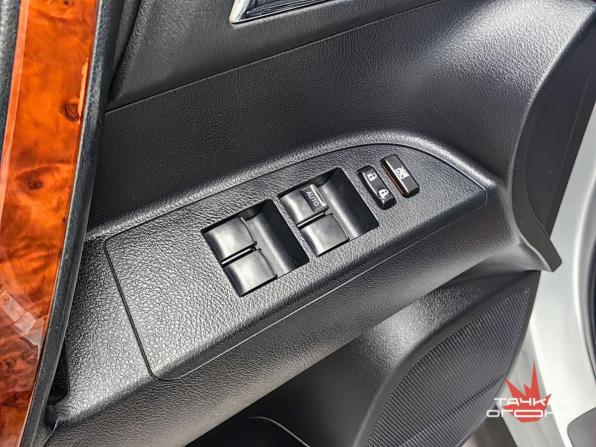 Toyota Highlander II (XU40) Рестайлинг с пробегом 2012 года, цена 2 048 000 рублей, 195000 км, внедорожник, Автокод Объявления