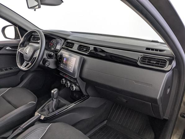 Renault Arkana I с пробегом 2019 года, цена 1 650 000 рублей, 87081 км, внедорожник, Автокод Объявления
