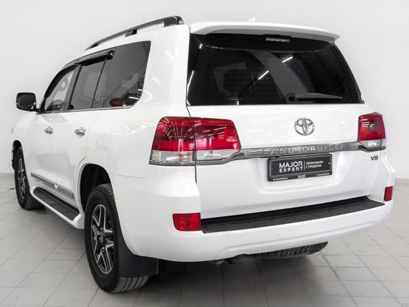 Toyota Land Cruiser 200 Series Рестайлинг 2 с пробегом 2016 года, цена 5 090 000 рублей, 251540 км, внедорожник, Автокод Объявления