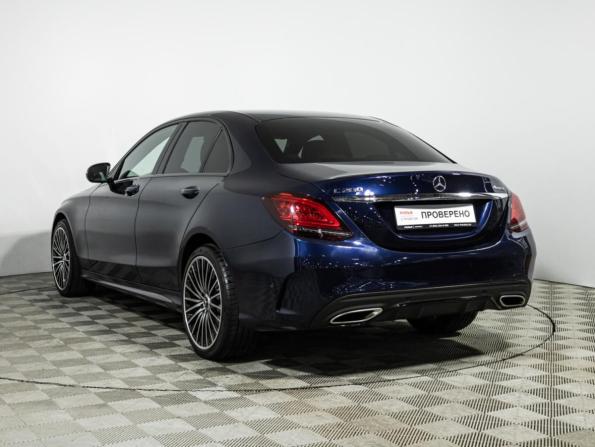 Mercedes-Benz C-Класс IV (W205) Рестайлинг с пробегом 2018 года, цена 2 965 000 рублей, 110339 км, седан, Автокод Объявления