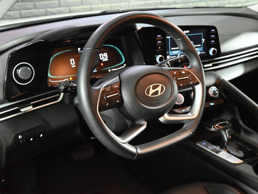 Hyundai Elantra VII (CN7) Рестайлинг Екатеринбург  - изображение 13