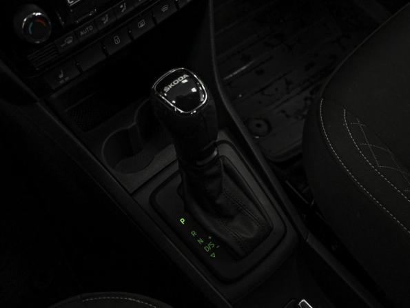 Skoda Rapid I Рестайлинг с пробегом 2018 года, цена 1 260 000 рублей, 206858 км, лифтбек, Автокод Объявления