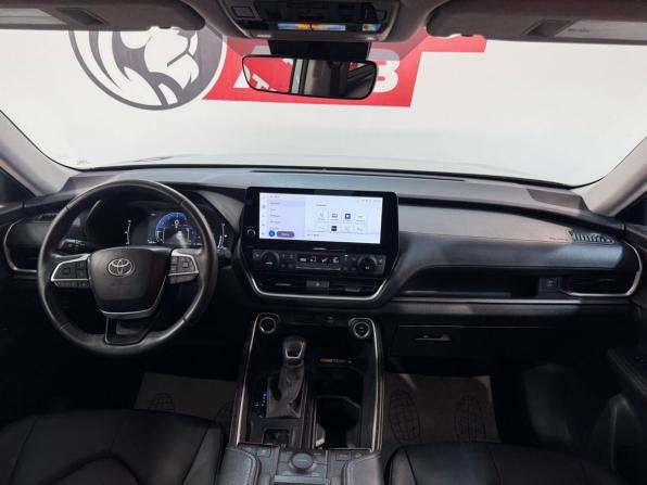 Toyota Grand Highlander с пробегом 2023 года, цена 7 250 000 рублей, 2550 км, внедорожник, Автокод Объявления