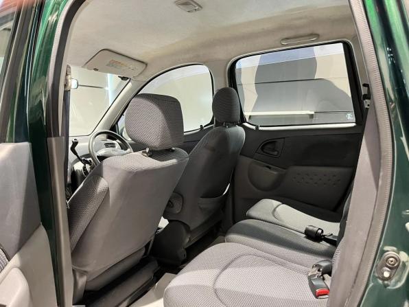 Toyota FunCargo с пробегом 2001 года, цена 385 000 рублей, 192000 км, компактвэн, Автокод Объявления