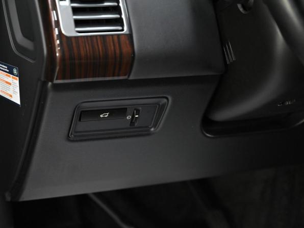 Land Rover Range Rover IV с пробегом 2016 года, цена 2 999 000 рублей, 100018 км, внедорожник, Автокод Объявления