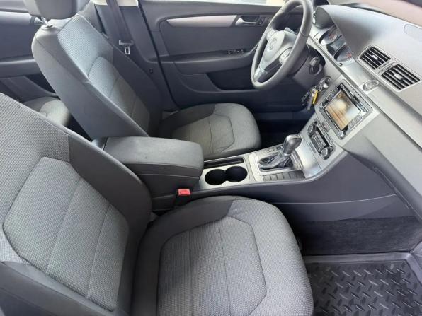 Volkswagen Passat B7 с пробегом 2011 года, цена 989 000 рублей, 155189 км, седан, Автокод Объявления