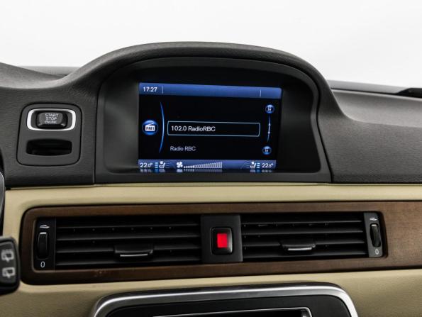 Volvo XC70 II Рестайлинг с пробегом 2014 года, цена 2 199 000 рублей, 165391 км, универсал, Автокод Объявления
