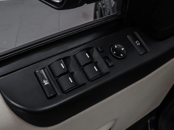 Land Rover Range Rover III Рестайлинг 2 с пробегом 2009 года, цена 1 699 000 рублей, 443267 км, внедорожник, Автокод Объявления