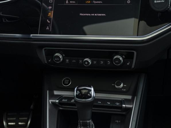 Audi Q3 II (F3) с пробегом 2021 года, цена 3 759 000 рублей, 81289 км, внедорожник, Автокод Объявления