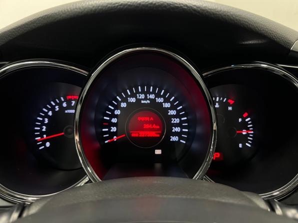 Kia K5 I с пробегом 2011 года, цена 1 125 000 рублей, 227000 км, седан, Автокод Объявления