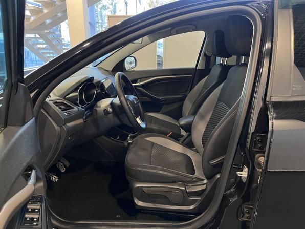 Lada (ВАЗ) Vesta I с пробегом 2019 года, цена 883 000 рублей, 279149 км, седан, Автокод Объявления