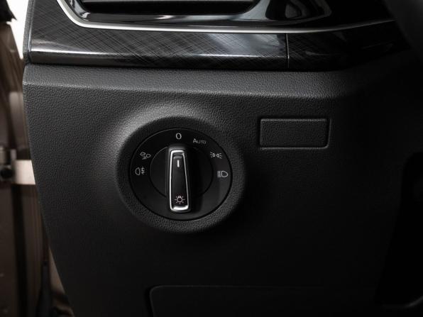 Volkswagen Polo VI с пробегом 2021 года, цена 1 880 000 рублей, 67452 км, лифтбек, Автокод Объявления