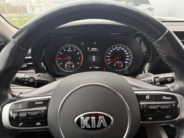 Kia K5 III с пробегом 2021 года, цена 2 530 000 рублей, 111000 км, седан, Автокод Объявления