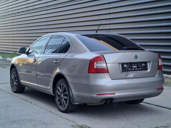 Skoda Octavia II (A5) Рестайлинг с пробегом 2011 года, цена 550 000 рублей, 349399 км, лифтбек, Автокод Объявления