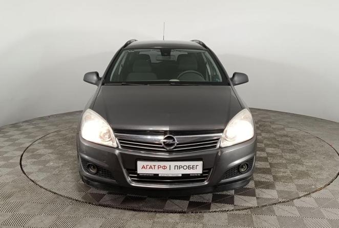 Opel Astra H Рестайлинг с пробегом 2011 года, цена 650 000 рублей, 162000 км, универсал, Автокод Объявления