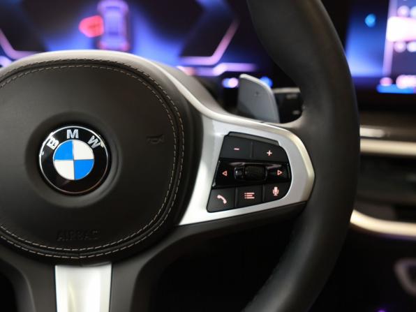 BMW X7 I (G07) Рестайлинг с пробегом 2025 года, цена 14 960 000 рублей, 12593 км, внедорожник, Автокод Объявления