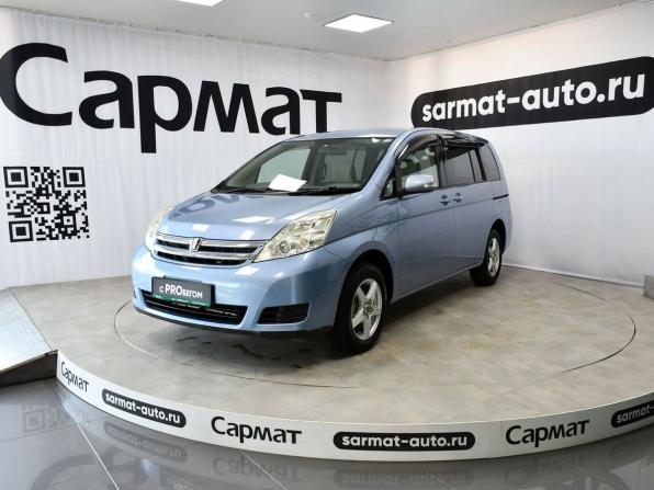 Toyota ISis I Рестайлинг с пробегом 2009 года, цена 1 137 000 рублей, 218137 км, компактвэн, Автокод Объявления