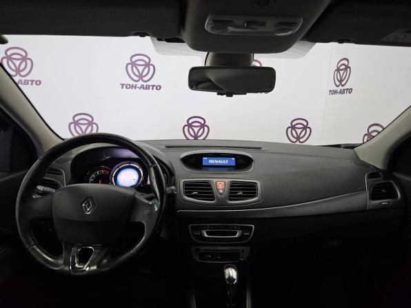 Renault Megane III Рестайлинг с пробегом 2014 года, цена 845 000 рублей, 134238 км, хэтчбек, Автокод Объявления