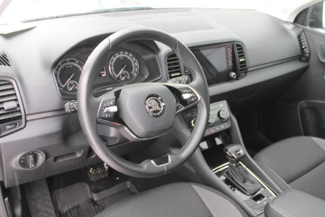 Skoda Karoq I с пробегом 2020 года, цена 2 195 000 рублей, 108156 км, внедорожник, Автокод Объявления