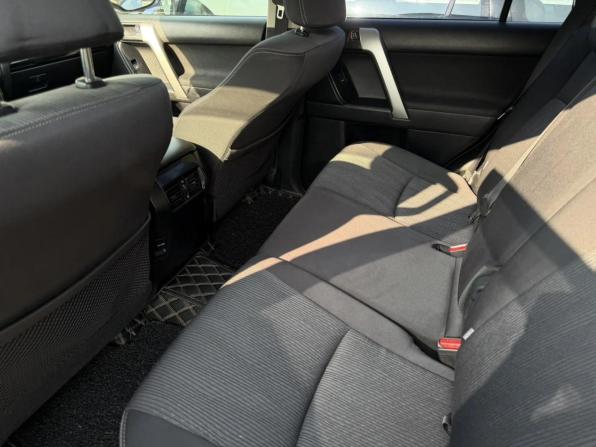 Toyota Land Cruiser Prado 150 Series Рестайлинг 1 с пробегом 2015 года, цена 3 249 000 рублей, 157466 км, внедорожник, Автокод Объявления