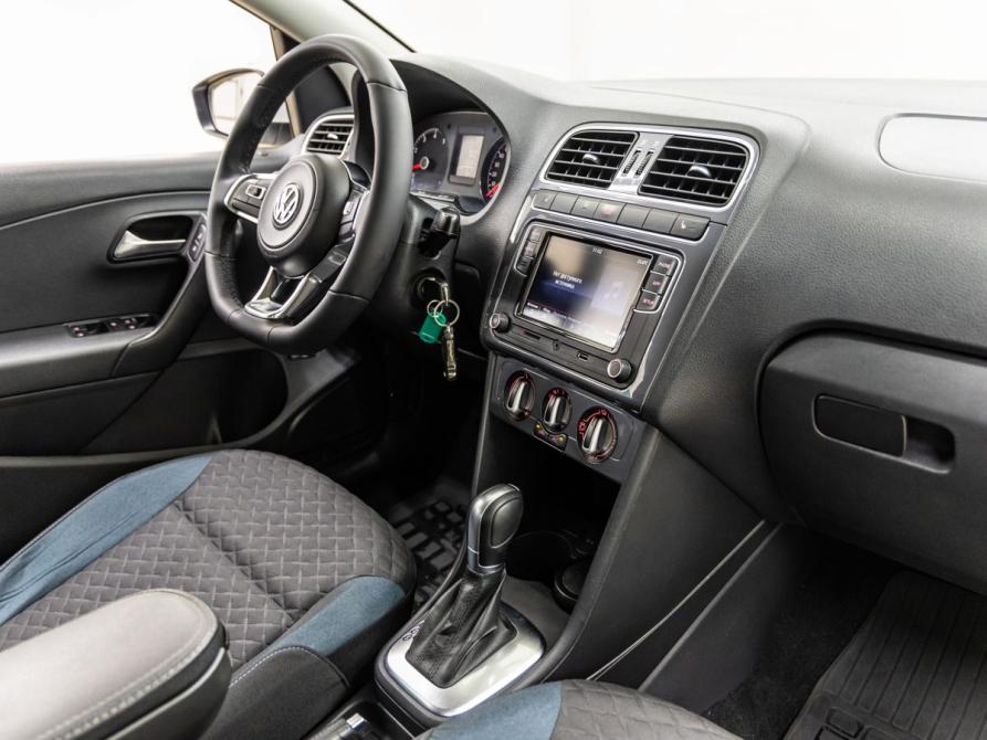 Volkswagen Polo V Рестайлинг Волгоград  - изображение 33