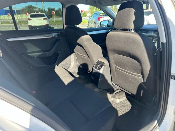 Skoda Octavia III (A7) с пробегом 2015 года, цена 1 209 000 рублей, 240000 км, лифтбек, Автокод Объявления