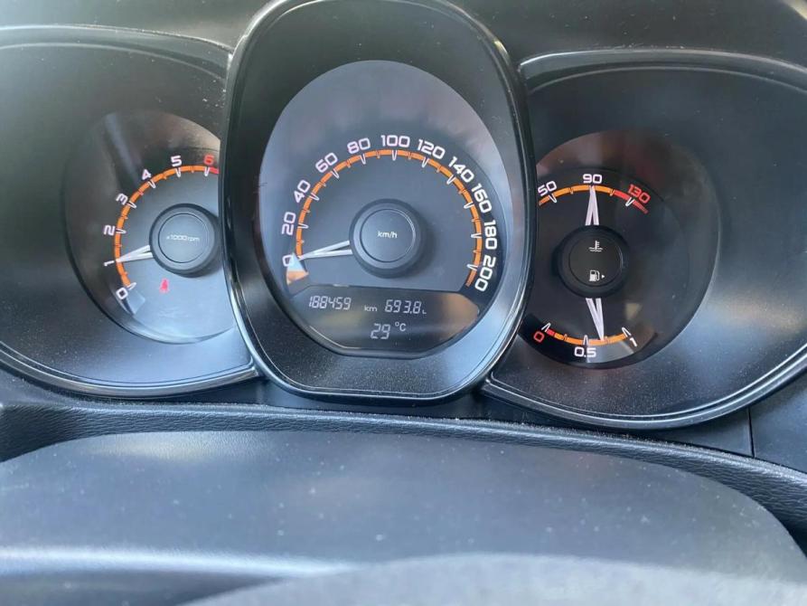 Lada (ВАЗ) Vesta I Сургут  - изображение 4